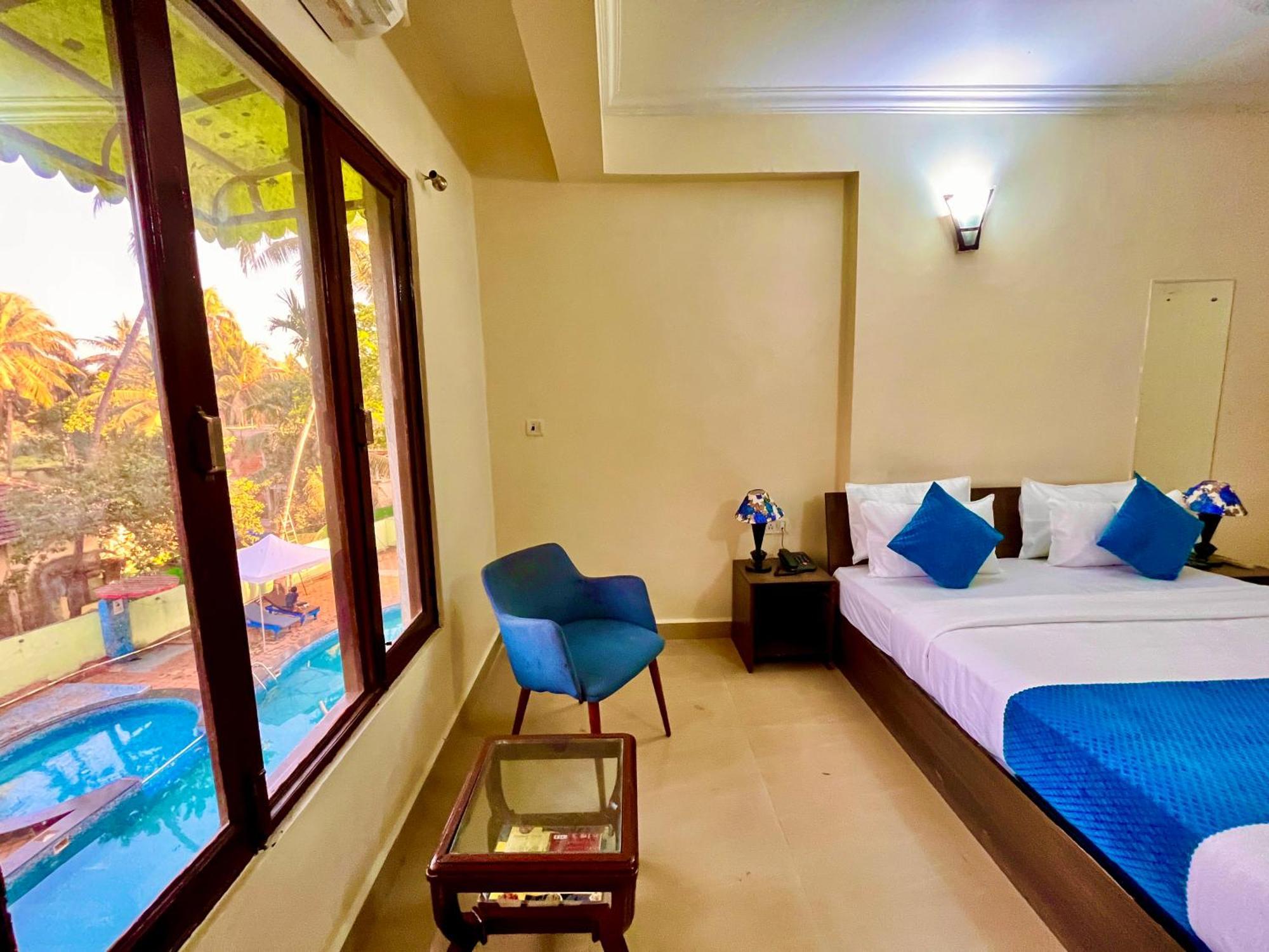 Summer Beach Resort, Goa - #Near Baga Beach #Swimming Pool #Garden #Bar #Lift #Premium Rooms #Property Of The Year #70565-84665 Calangute Εξωτερικό φωτογραφία