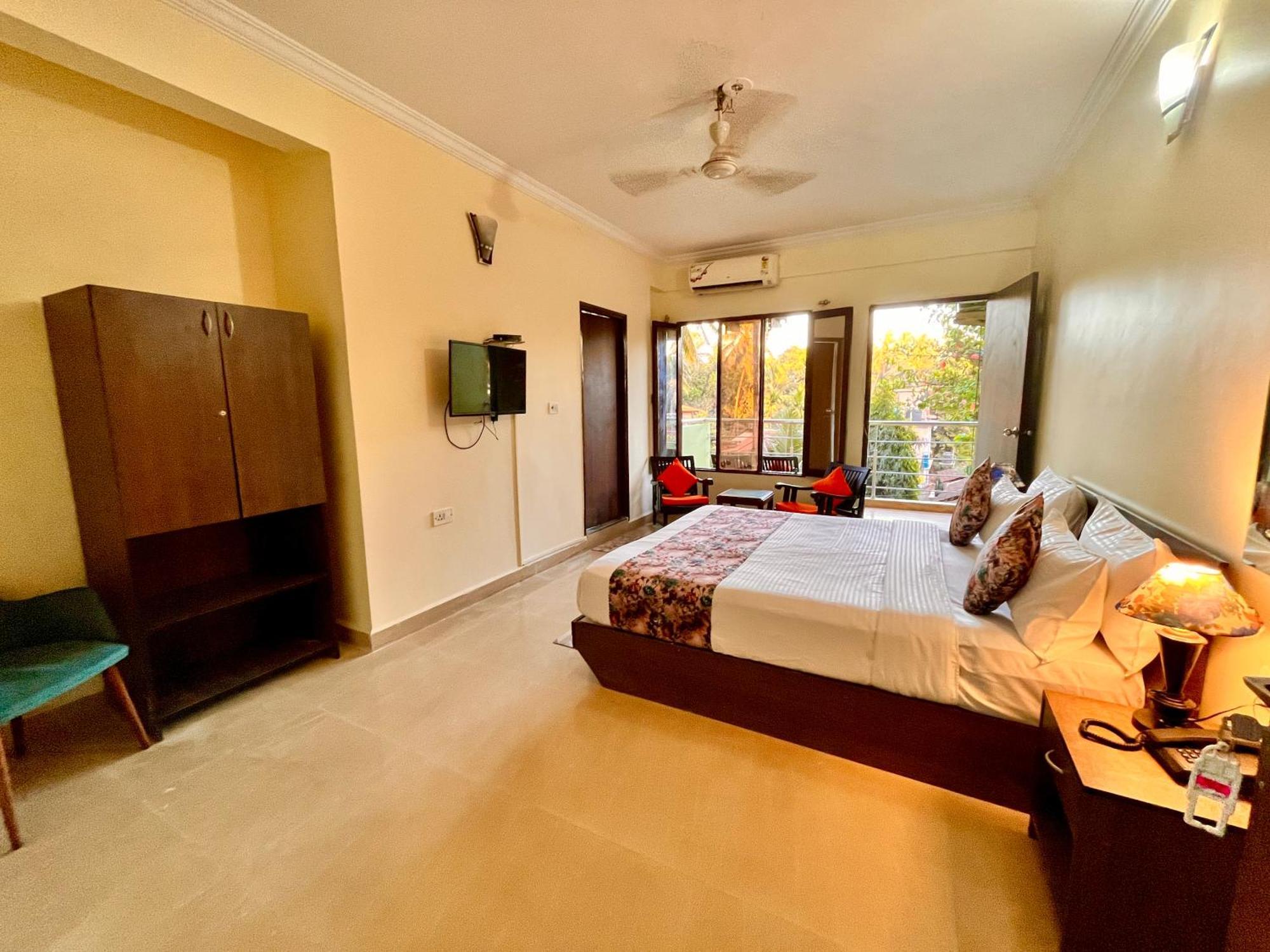 Summer Beach Resort, Goa - #Near Baga Beach #Swimming Pool #Garden #Bar #Lift #Premium Rooms #Property Of The Year #70565-84665 Calangute Εξωτερικό φωτογραφία