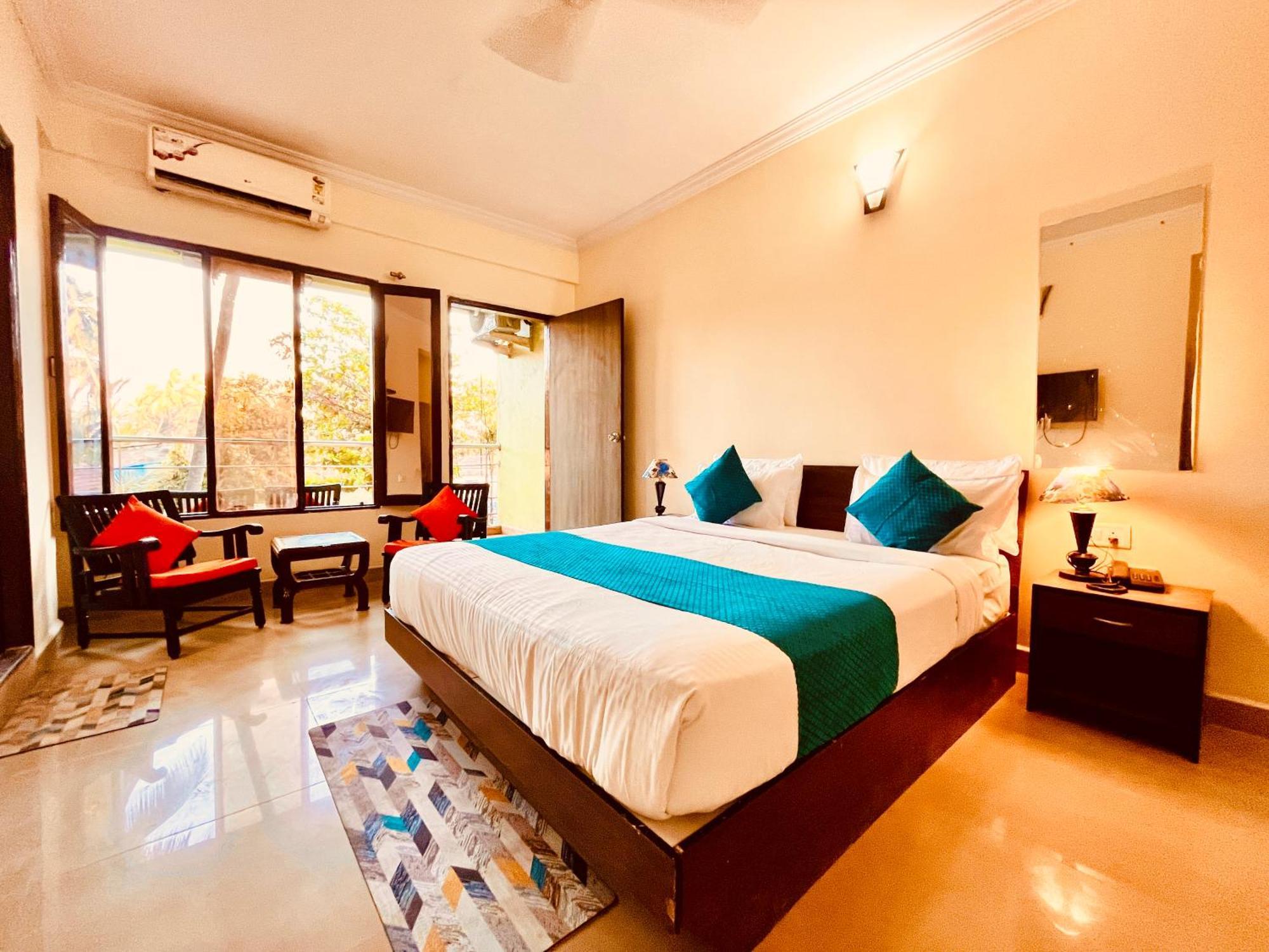 Summer Beach Resort, Goa - #Near Baga Beach #Swimming Pool #Garden #Bar #Lift #Premium Rooms #Property Of The Year #70565-84665 Calangute Εξωτερικό φωτογραφία